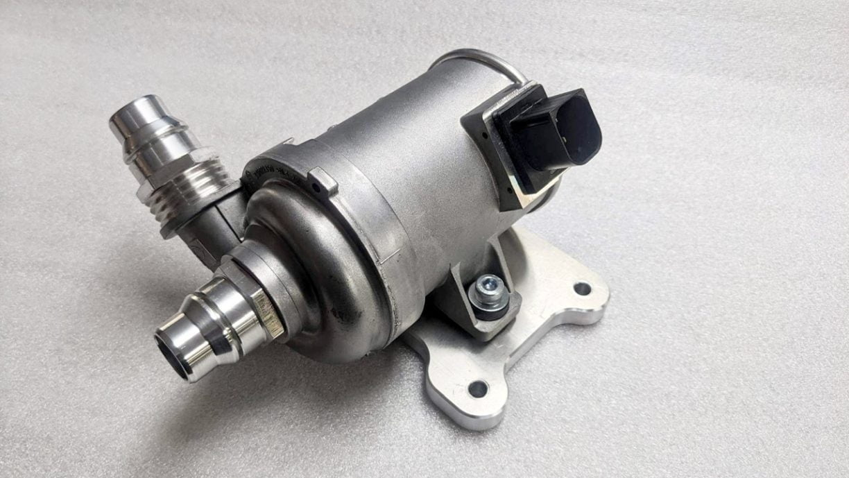 Trackhawk, Durango Replacement Intercooler Pump CWA400